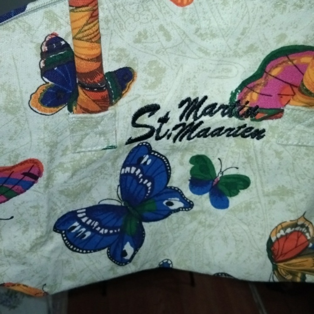 Tote bag